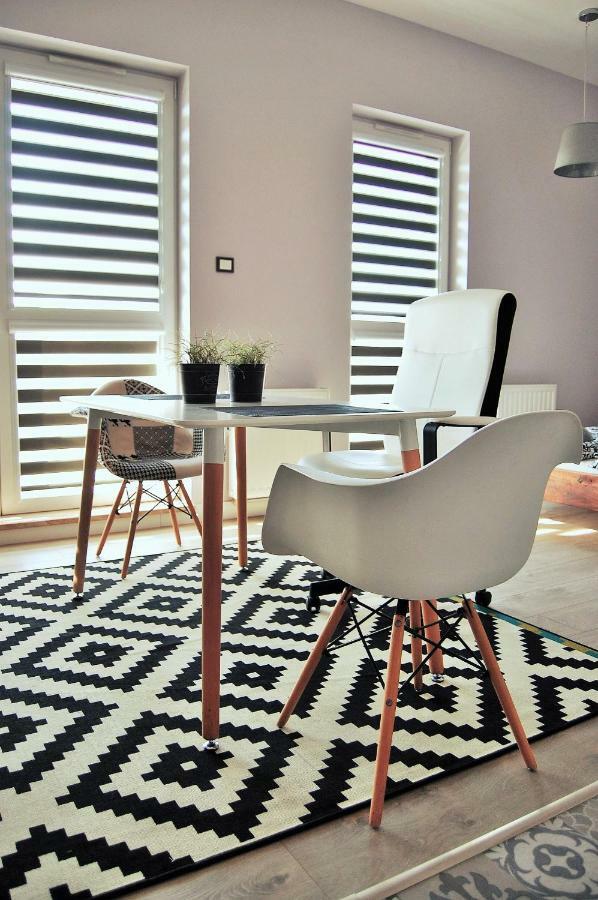 Gray Apartment Kielce Exterior photo